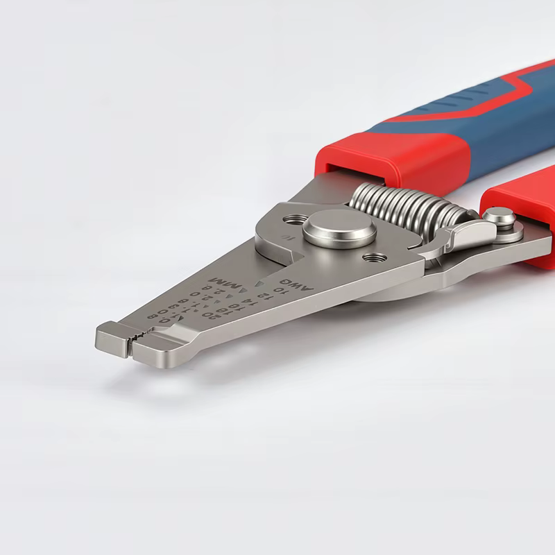Pince à dénuder ergonomique de 7