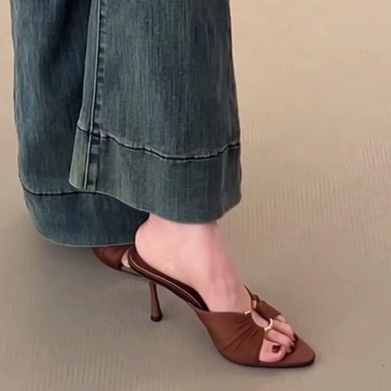 Mules d'été élégantes à talons fins pour femmes