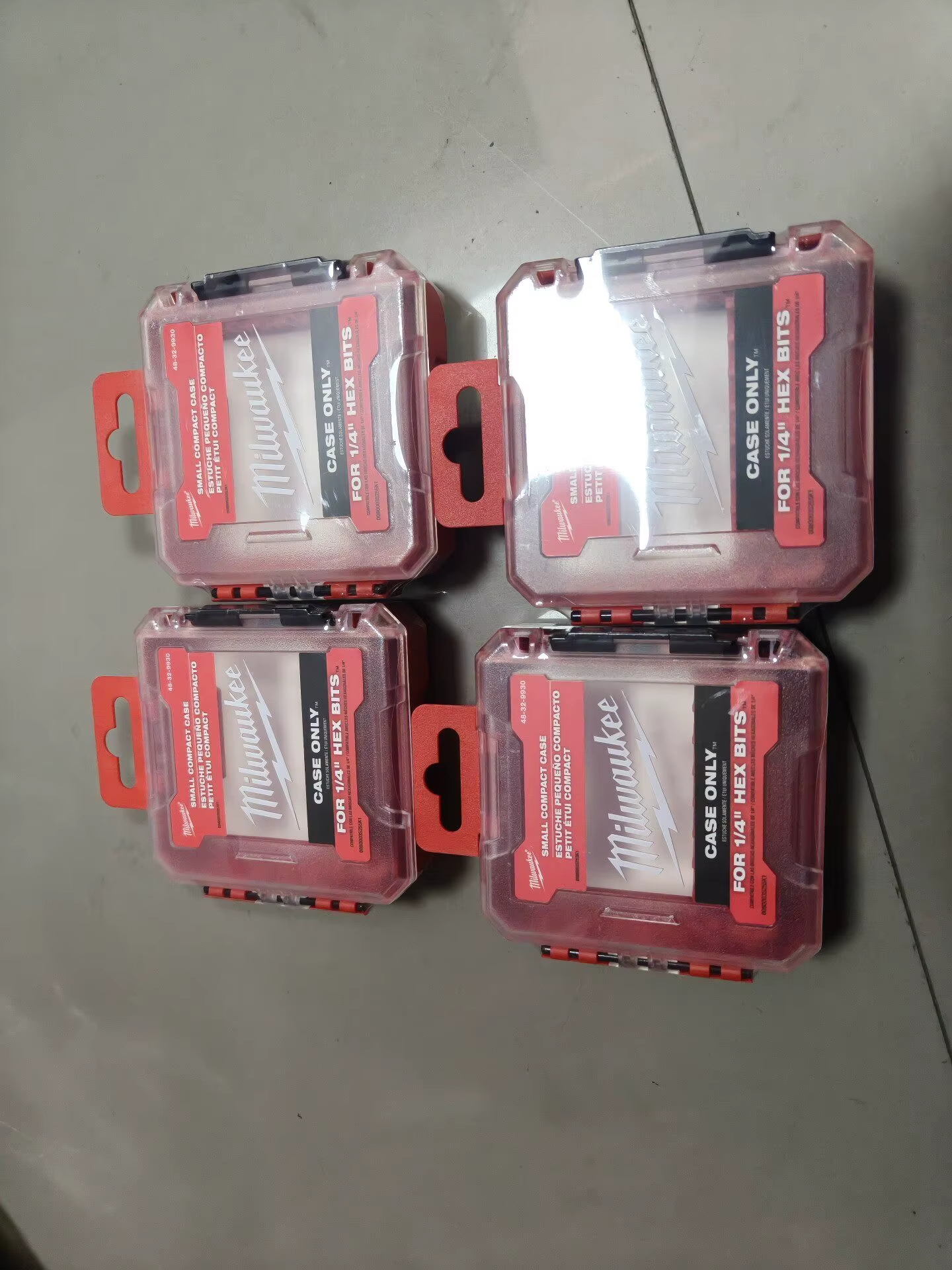 Boîte de rangement compacte Milwaukee 48-32-9930 PACKOUT pour embouts hexagonaux de 1/4 pouce