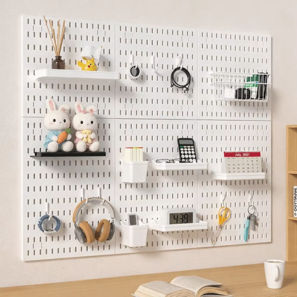 Panneau de rangement mural avec crochets, panneau perforé gain de place, support de rangement et d'affichage DIY pour cuisine, chambre, salle de bain, bureau