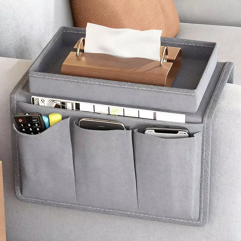 Organisateur de canapé et fauteuil avec 5 poches pour écouteurs, téléphone et lunettes – Grand plateau de rangement pour accoudoir de canapé et fauteuil