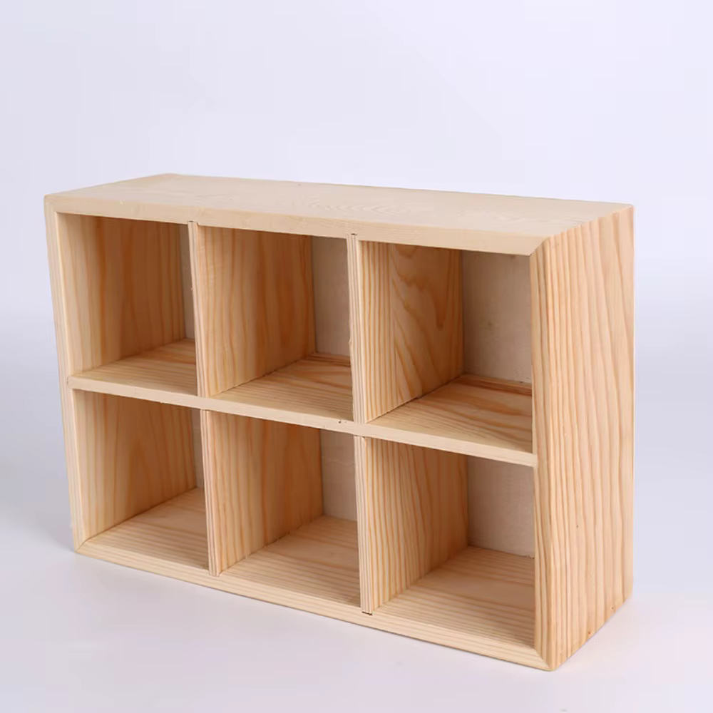 Boîte à tiroirs en bois
