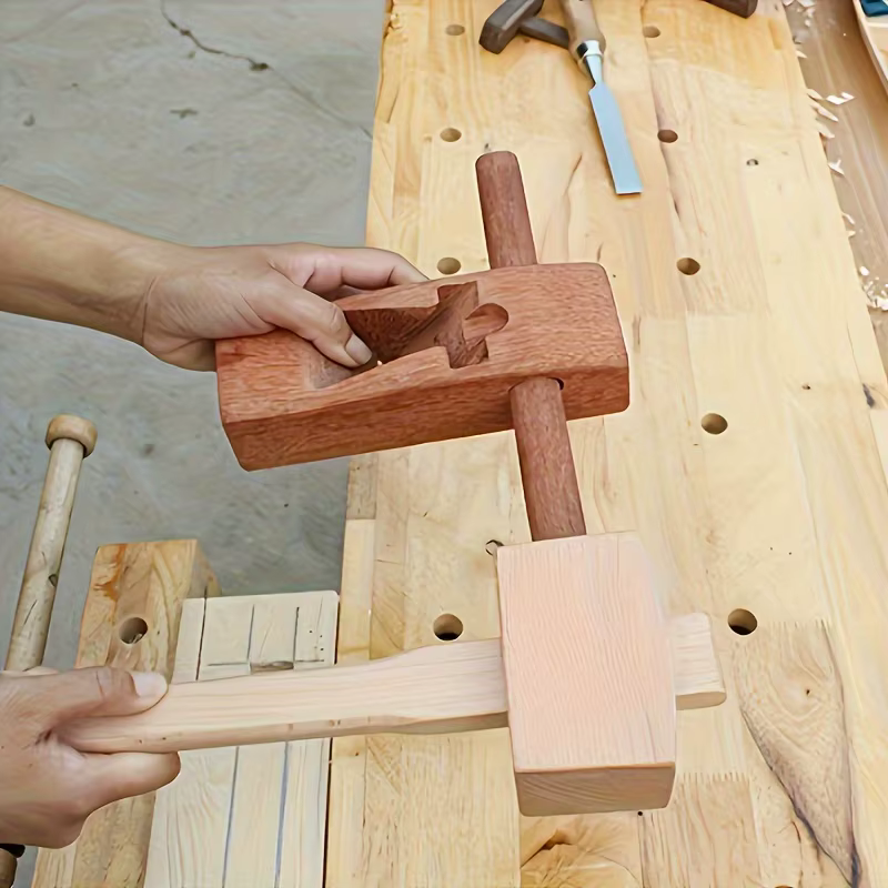 Maillet en bois, manche ergonomique