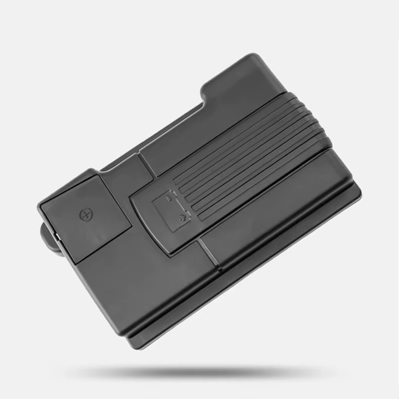 Couvercle anti-poussière pour batterie de moteur de voiture