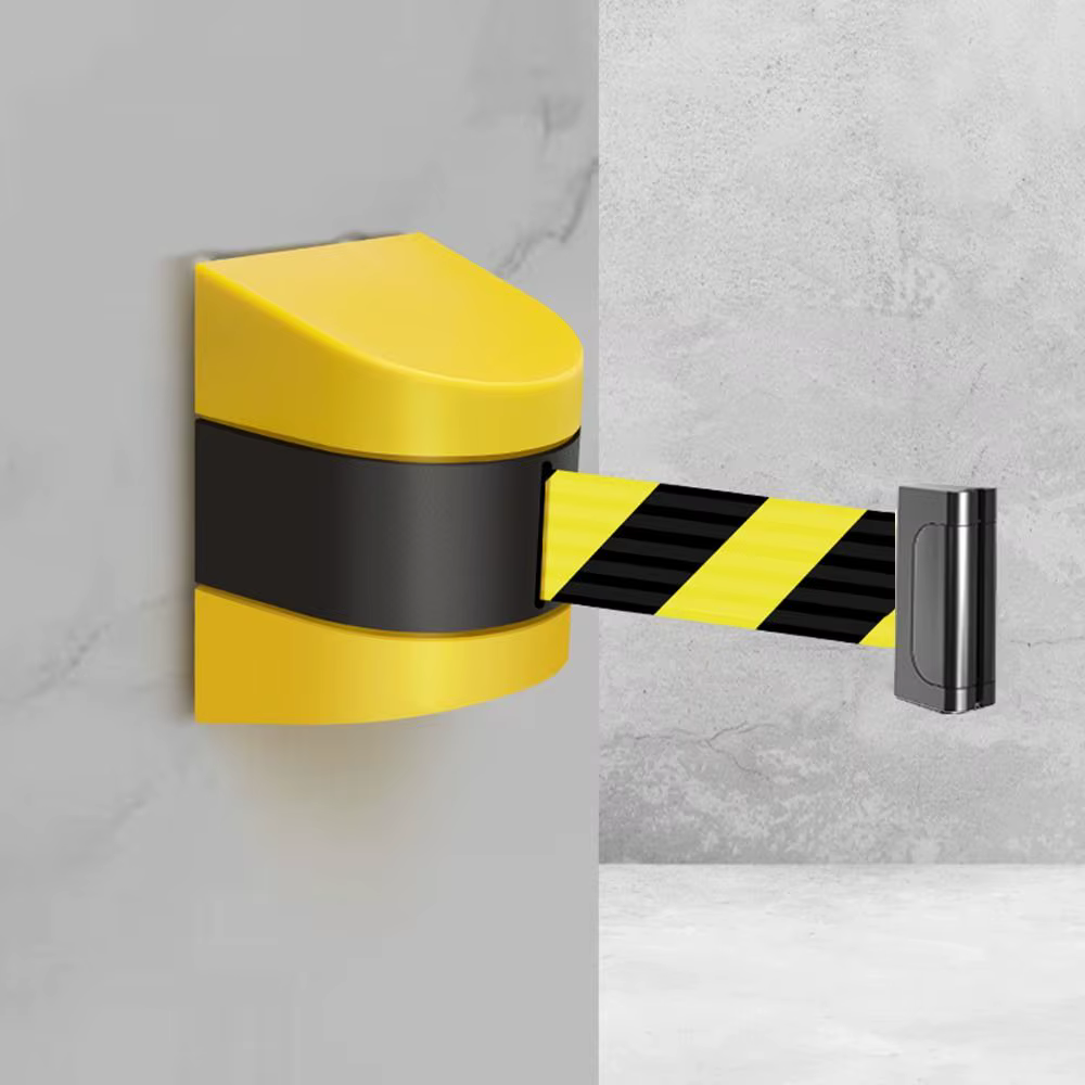 Barrière de ceinture rétractable à rayures jaunes et noires