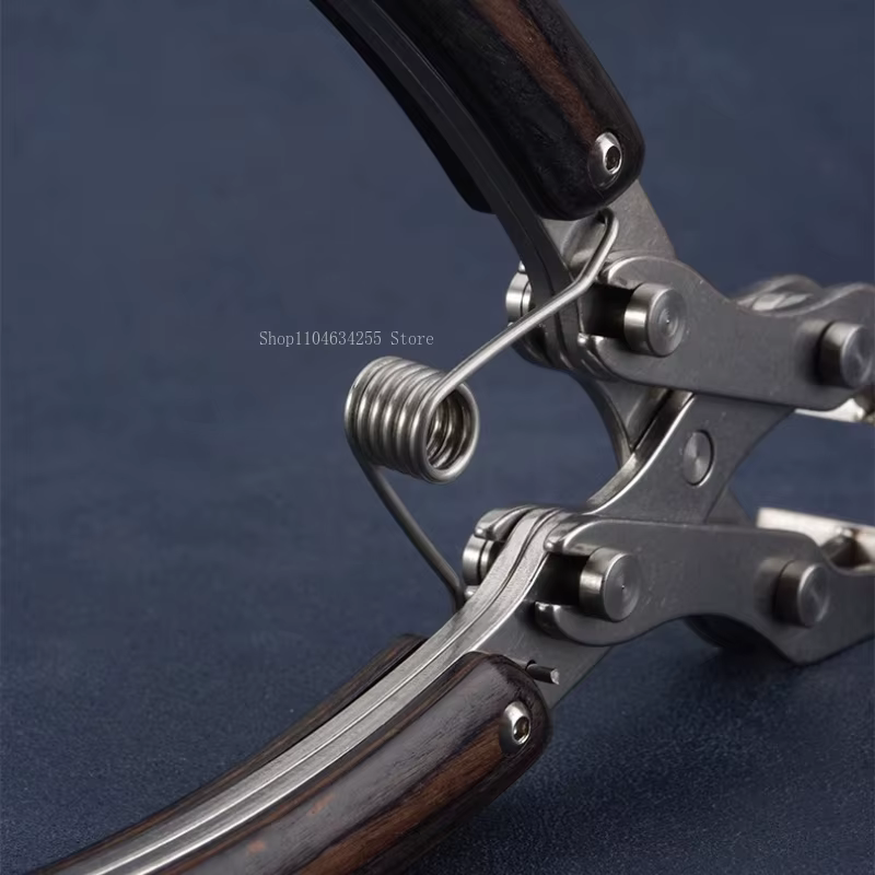 Pince d'extrusion à bouche plate