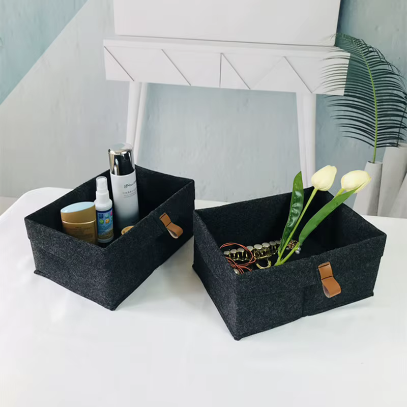 Panier de rangement de bureau en feutre pour chambre à coucher