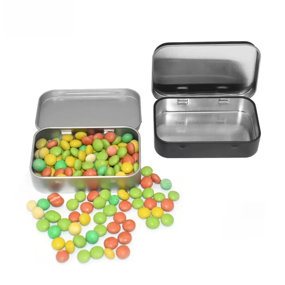 Mini boîte rectangulaire en métal vide