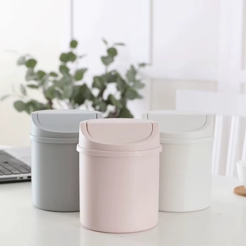 Mini poubelle de bureau avec couvercle