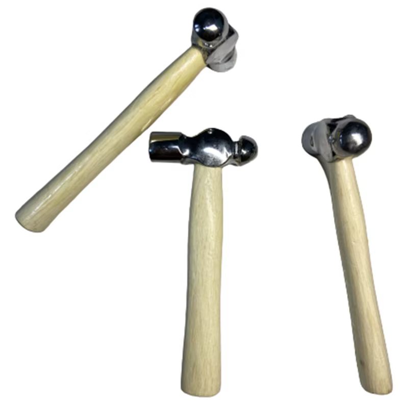 Mini marteau à tête ronde pour casser les noix