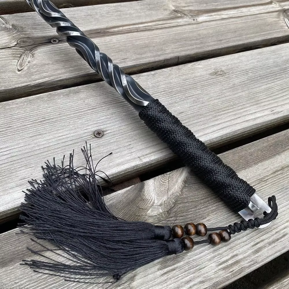 Marteau à crochet et lune 40 Cm sanglier pur forgé à la main