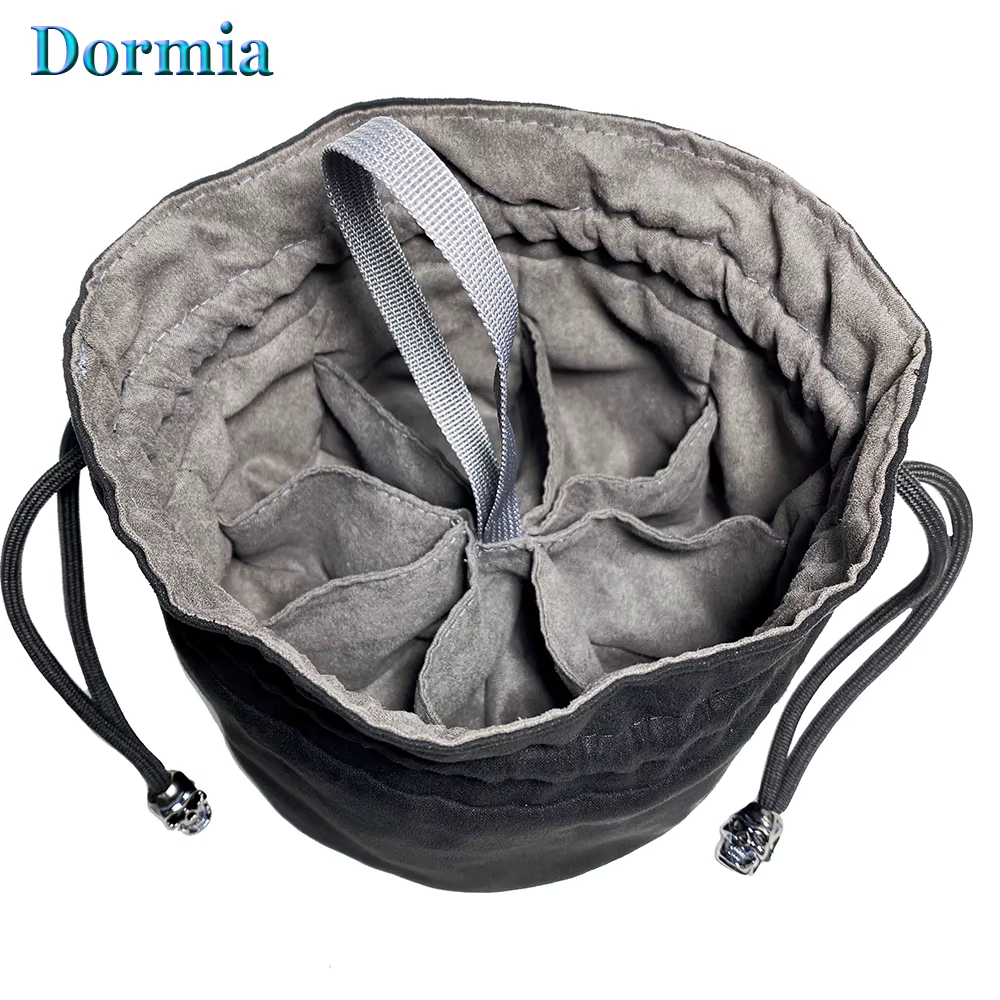 Sac à dés, pochette de rangement