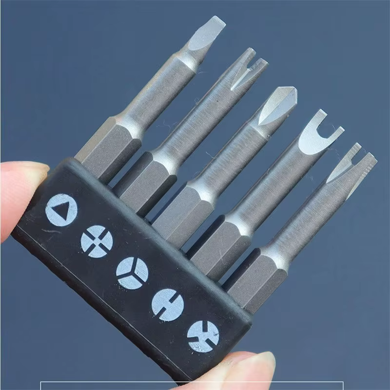 Jeu de tournevis magnétiques en forme de U