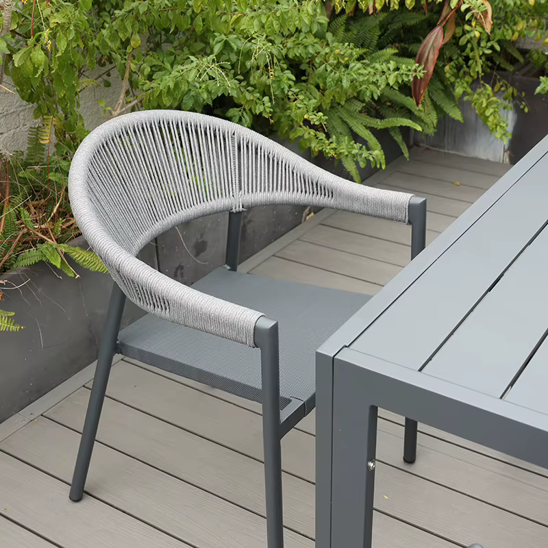 Chaise de salle à manger intérieure et extérieure Simple