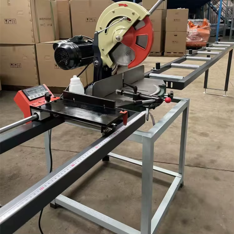 Machine de découpe de scie à onglet en aluminium de 12 pouces à 45 degrés