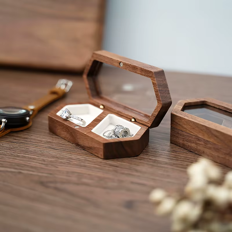 Nouvelle boîte à bagues