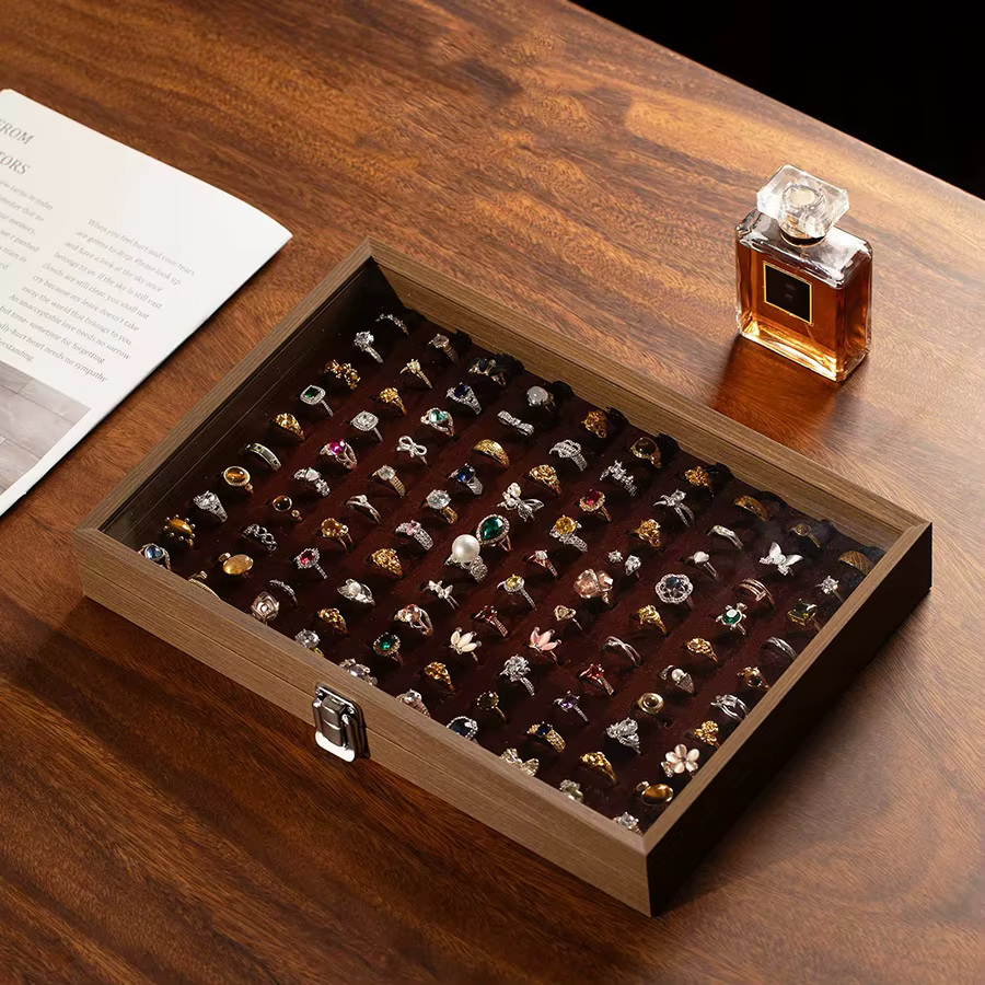 Boîte de rangement spécialisée pour bagues