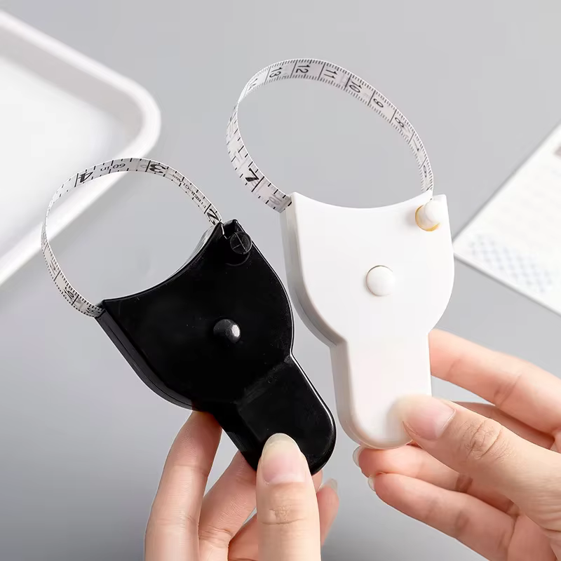 Ruban à mesurer télescopique automatique