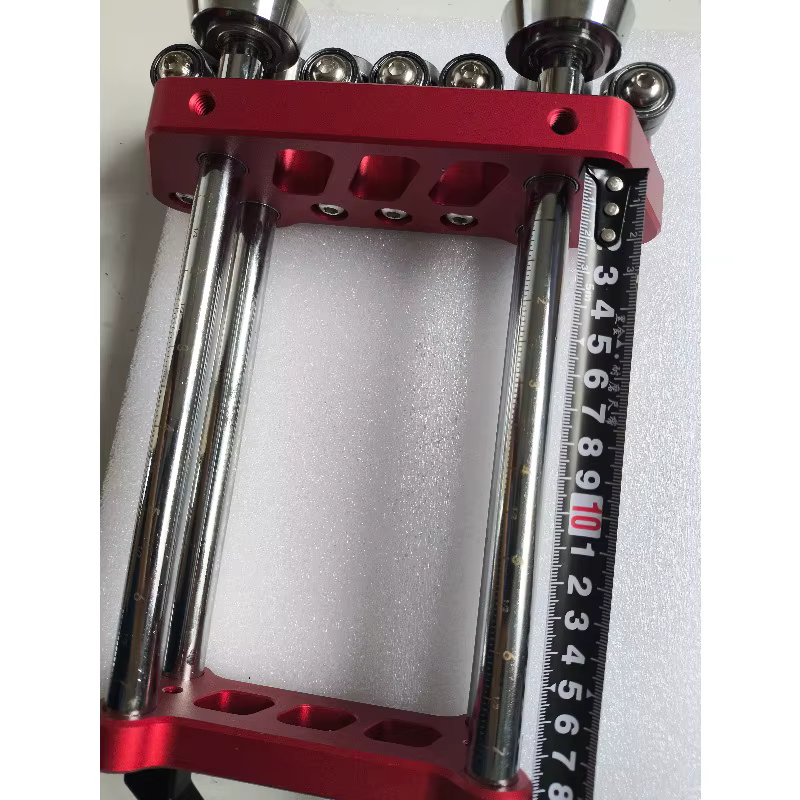 Machine à cintrer la tôle à 2 postes