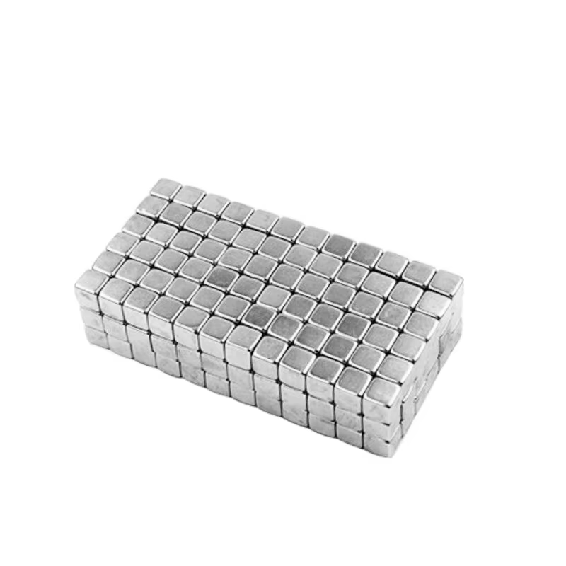 Petits aimants carrés 5x5x5mm