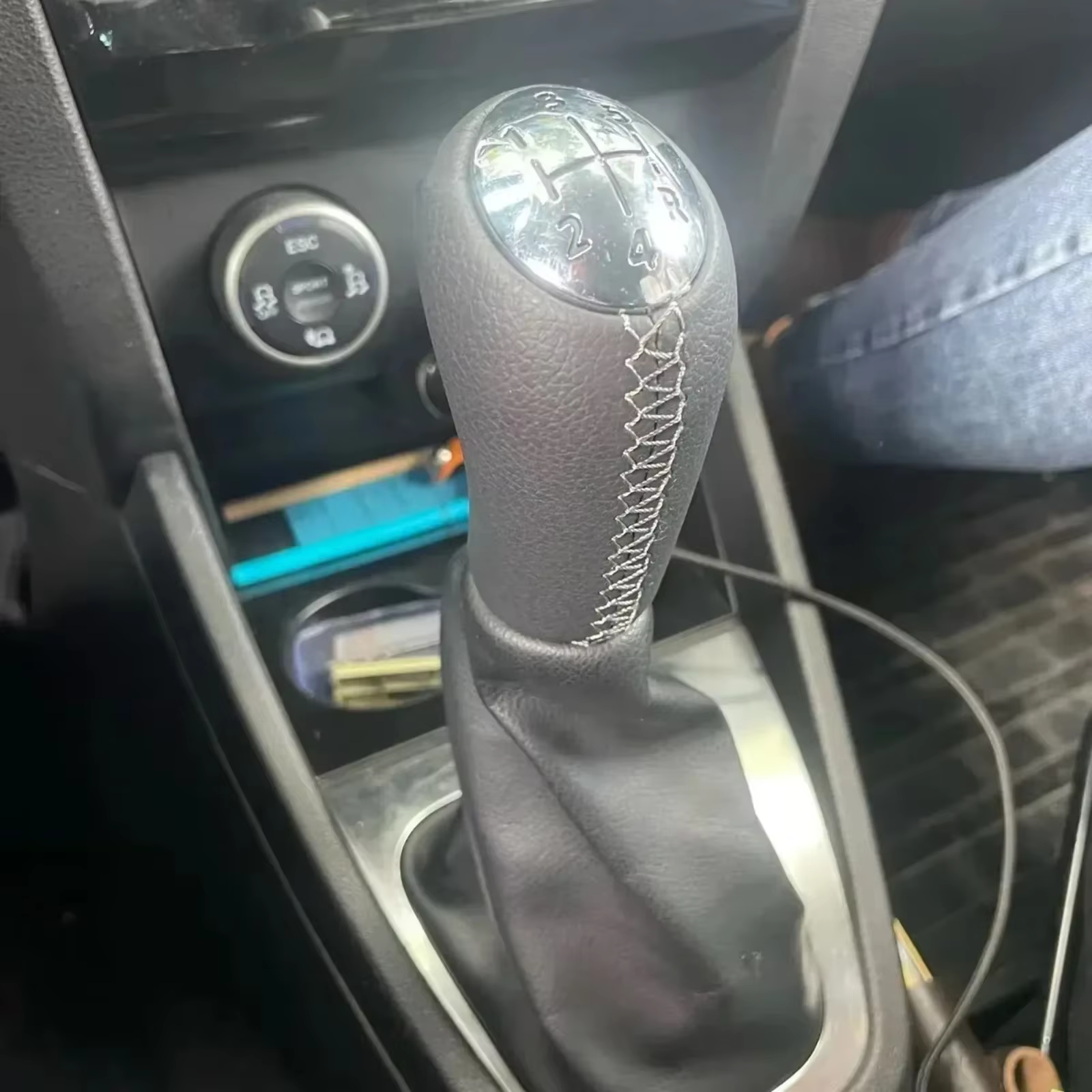 Pommeau de levier de vitesses pour Dacia Sandero MK1 2008-2012