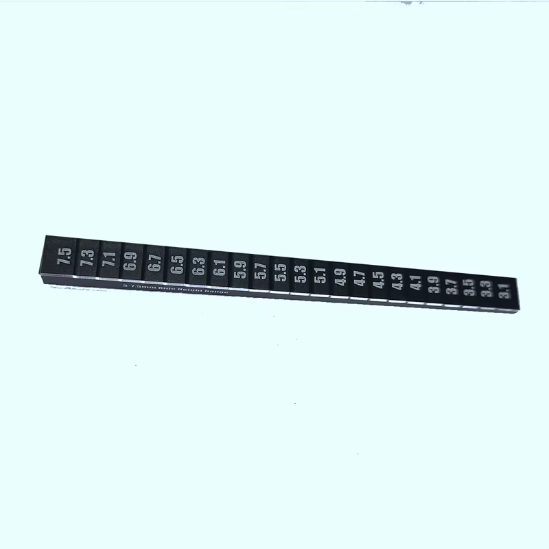Outils de mesure en métal