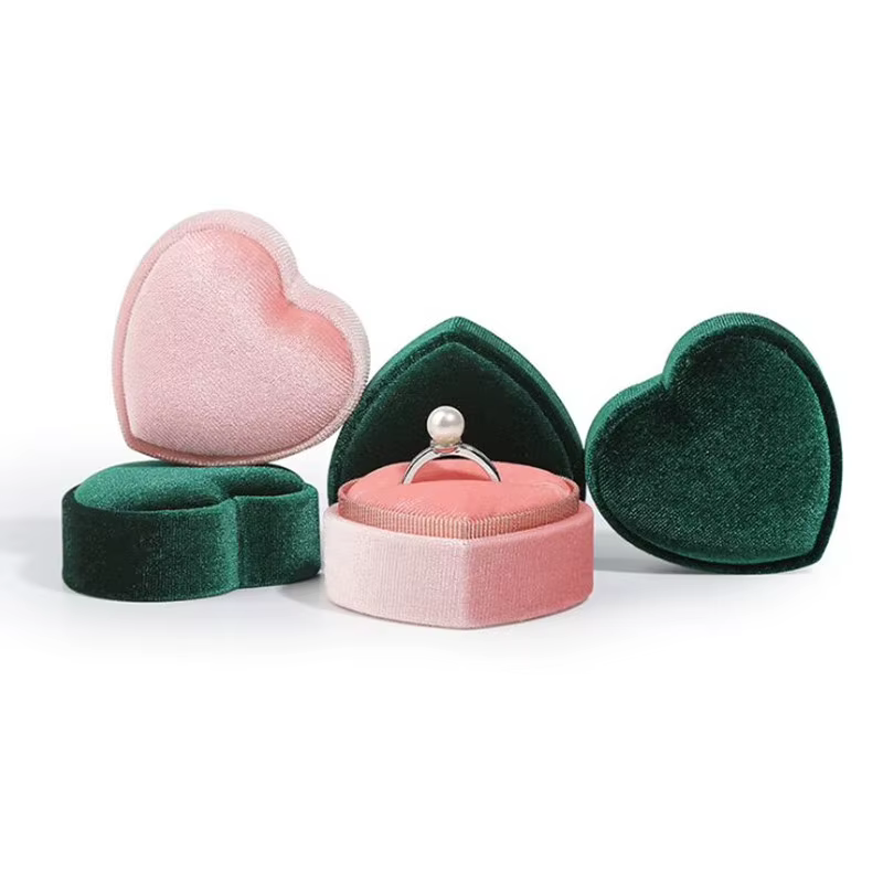Boîte à bijoux en forme de cœur rose/vert