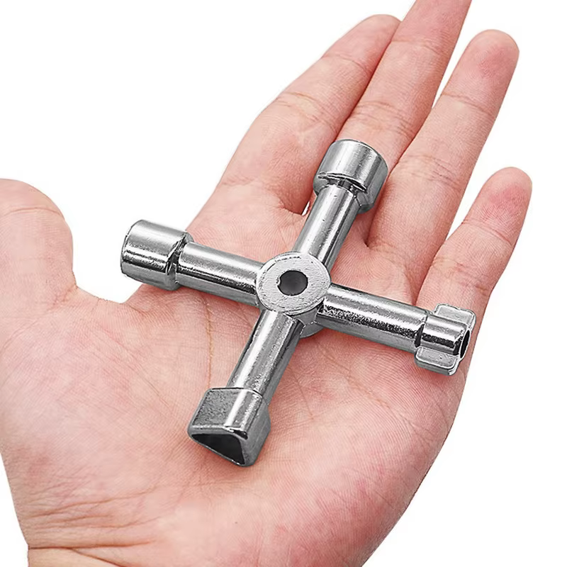 Clé triangulaire universelle multifonction 4-en-1 pour plombiers