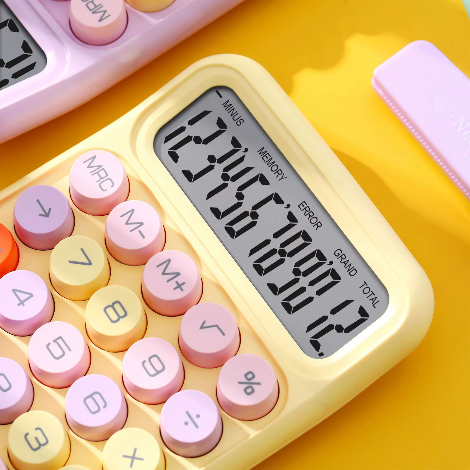 Calculatrice à clavier pour bureau