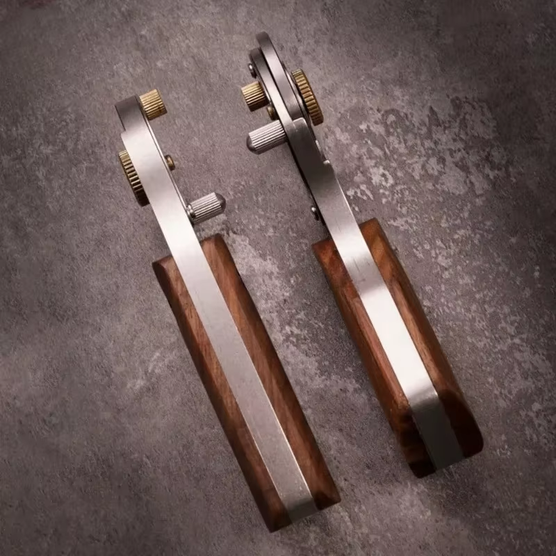 Outil de découpe de cuir à rouleau entièrement métallique