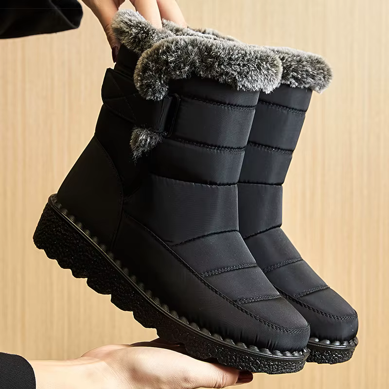 Bottes femme 2025 tendance chaussures d'hiver