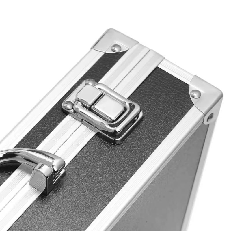 Boîte à outils portable en aluminium
