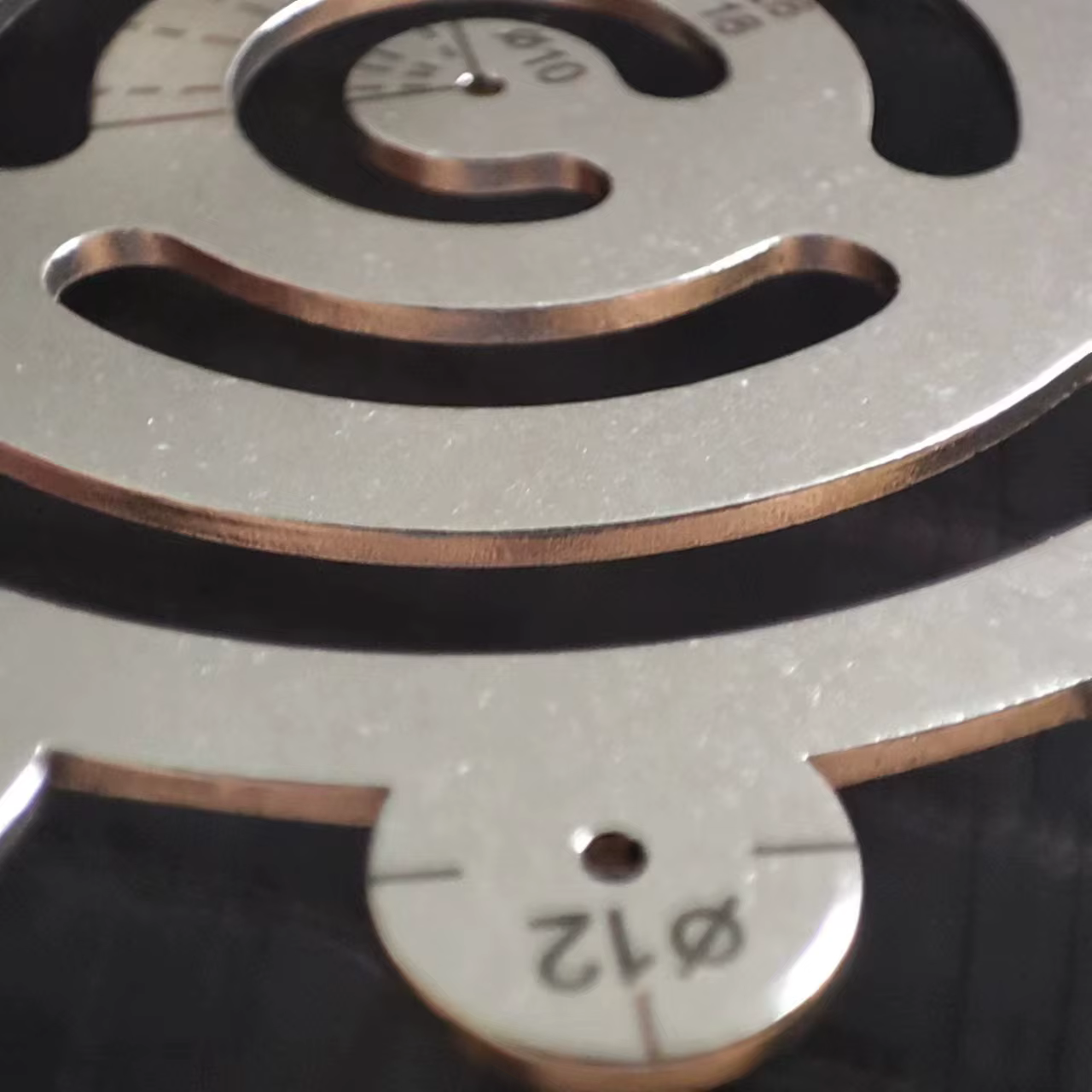 Outils de coupe du cuir rond bricolage
