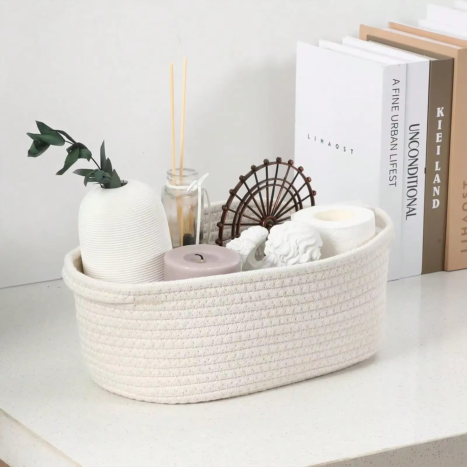 Panier de rangement tissé blanc avec poignée