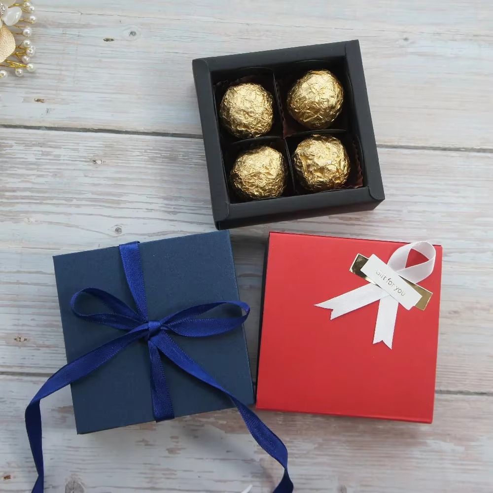 Lot de 10 boîtes en papier couleur bleu/rouge, 9x9x3.5CM, emballage pour cadeaux, fête d'anniversaire, noël, saint-valentin, boîtes de rangement