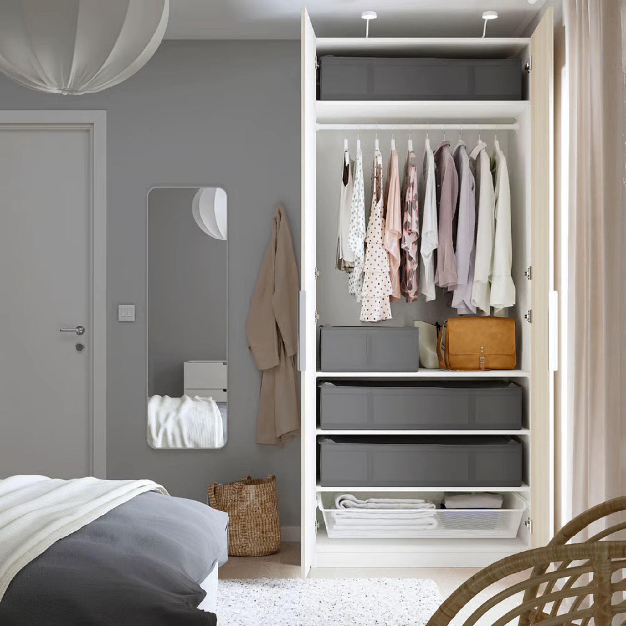 Conteneurs de rangement sous le lit