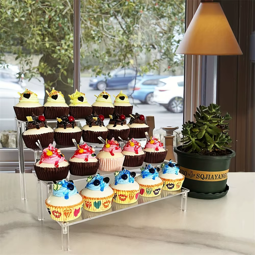 Étagère de présentation en acrylique à 1/2/3/4 niveaux, présentoir en acrylique transparent pour la présentation de cupcakes, de parfums, d'organisateur de boîtes aveugles, de maquillage