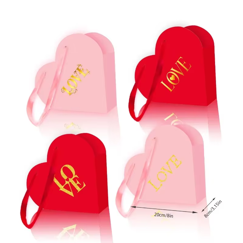 Coffret cadeau en forme de cœur 12 pièces