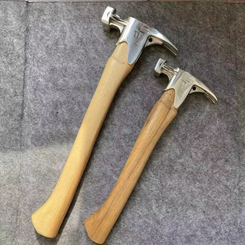 Marteau à griffes intégré en fer domestique