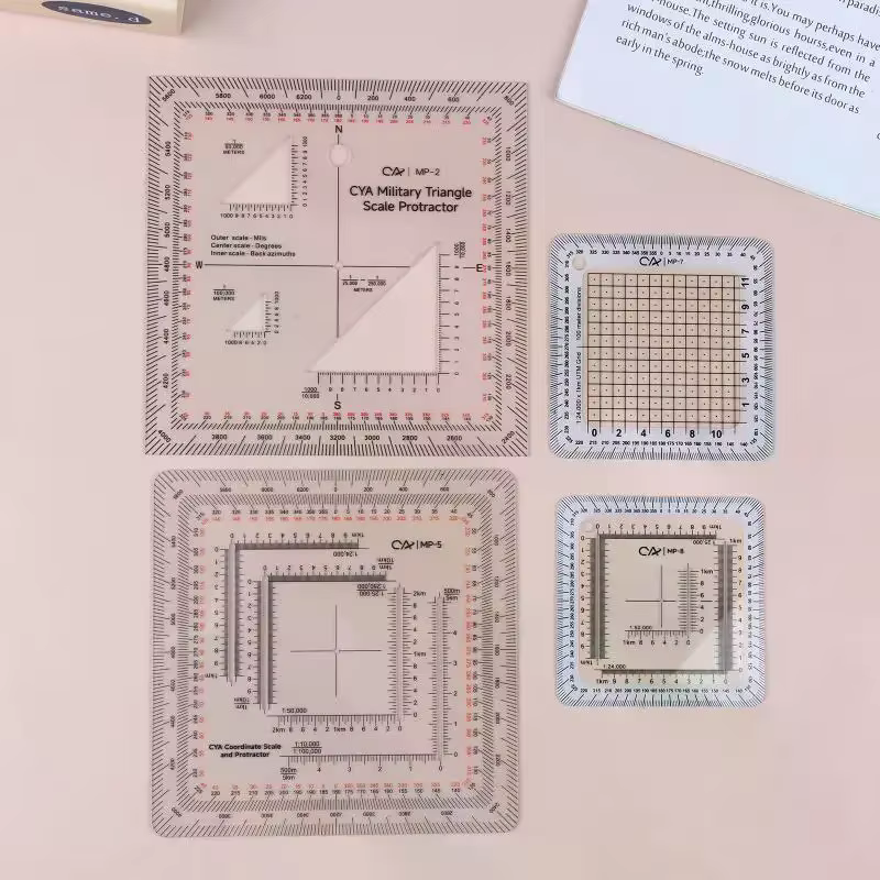 Carte topographique militaire pratique avec échelle de coordonnées MGRS USNG pour les aventures de navigation maritime et terrestre