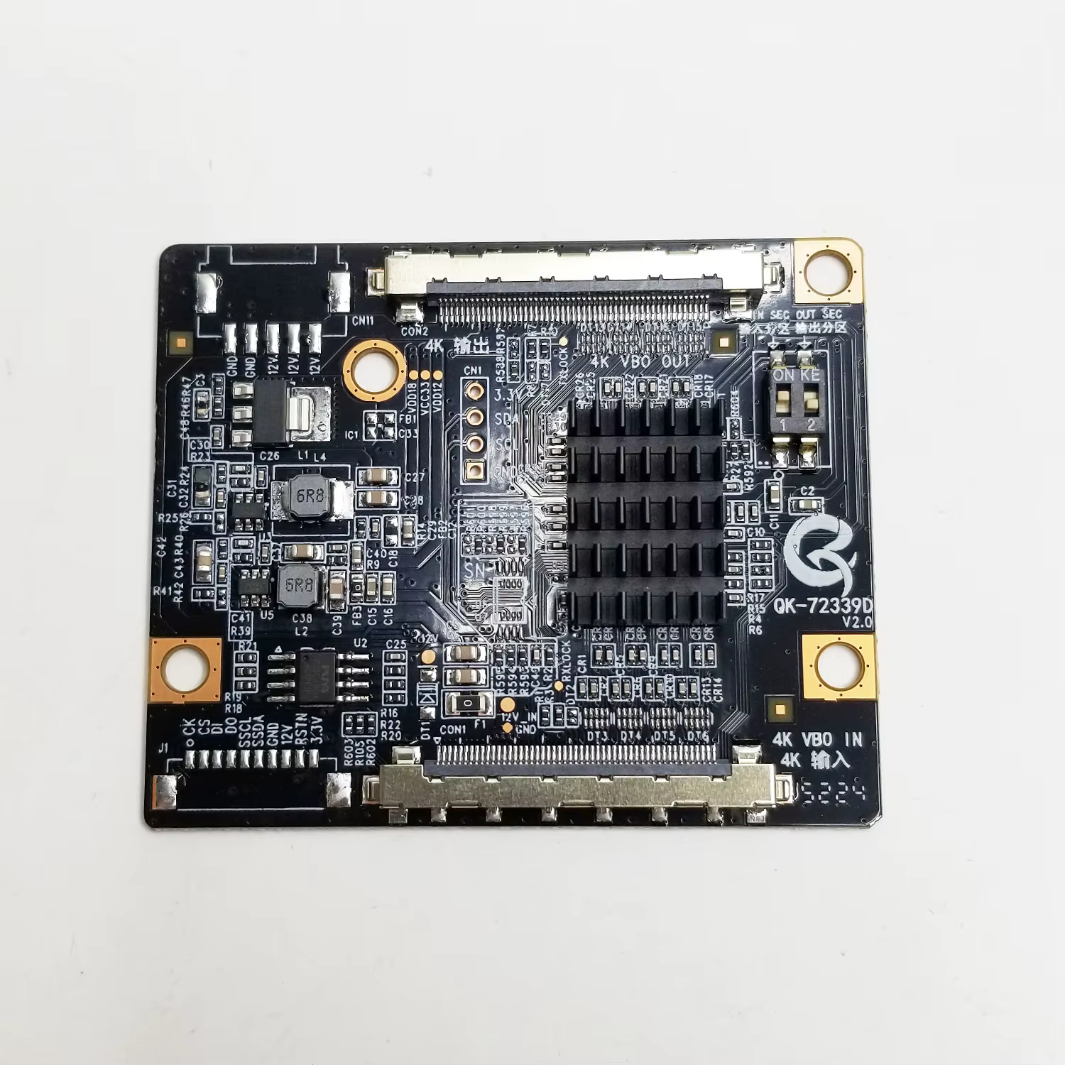QK-72339D version améliorée V2.0 résout le problème de partition de l'écran LCD 4K Modification de la partition de la télévision LCD 4K